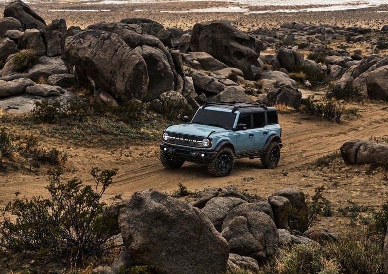 Ford Bronco dört kapılı arşiv görseli 8