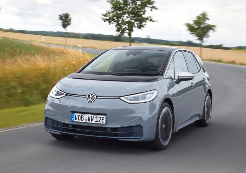 Volkswagen ID.3 1st Edition ön üç çeyrek görünüm