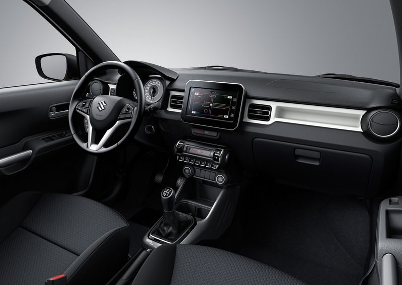 Suzuki Ignis manuel vitesli iç mekan