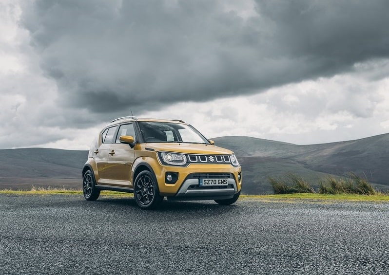 Sarı Suzuki Ignis önden üç çeyrek görünüm