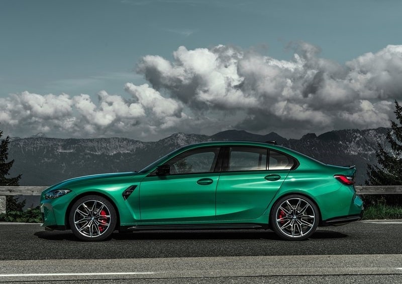 BMW M3 G80 gövde detayı