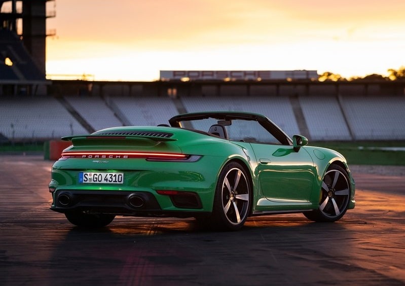 Porsche 911 Turbo Cabrio gövde görünümü