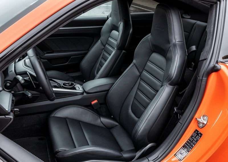 911 Turbo 992 arşiv görünümü 18