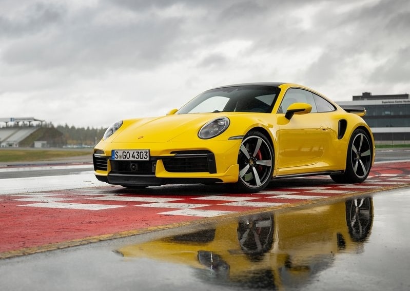 2021 Porsche 911 Turbo otomobil arşiv görseli