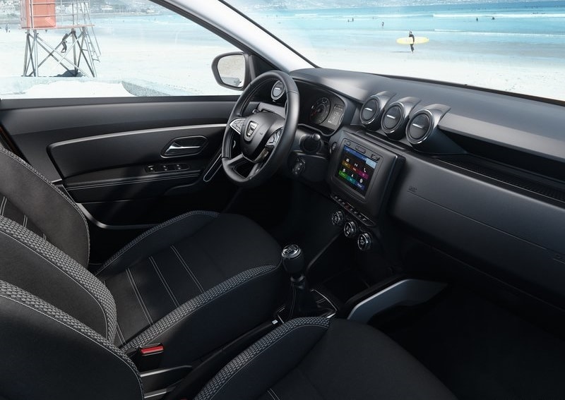 Dacia Duster ön cephe