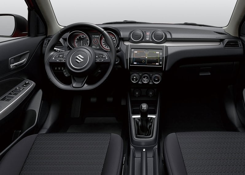 Suzuki Swift gösterge paneli