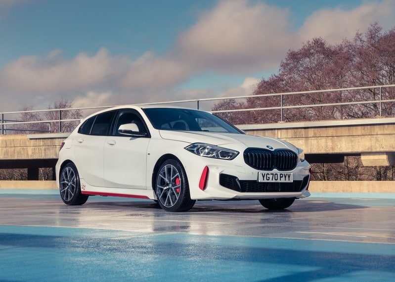 BMW 128ti teknik özellikleri arşiv görseli 1