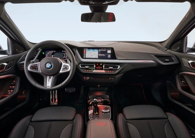 BMW 128ti arşiv görseli 14