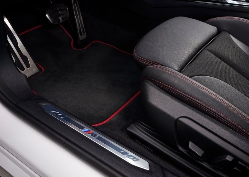 BMW 128ti arşiv görseli 18