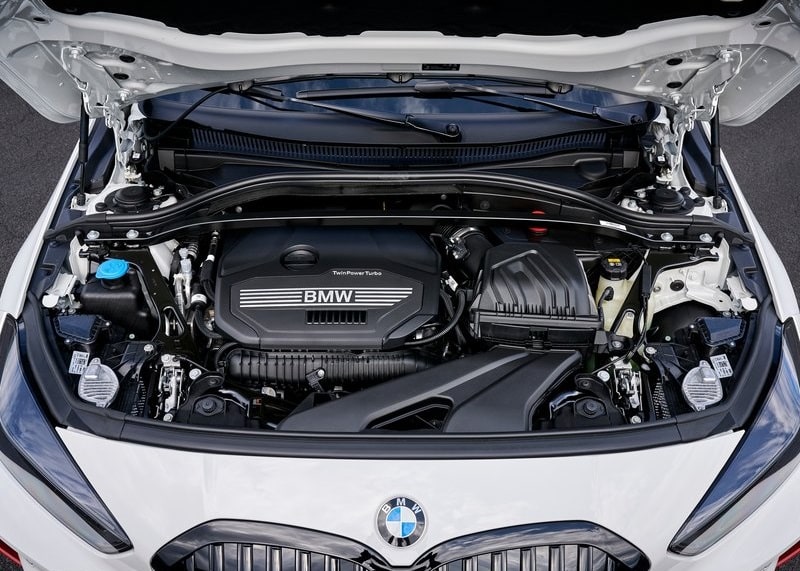 BMW 128ti arşiv görseli 19