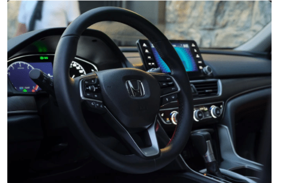 Honda Accord multimedya ekranı