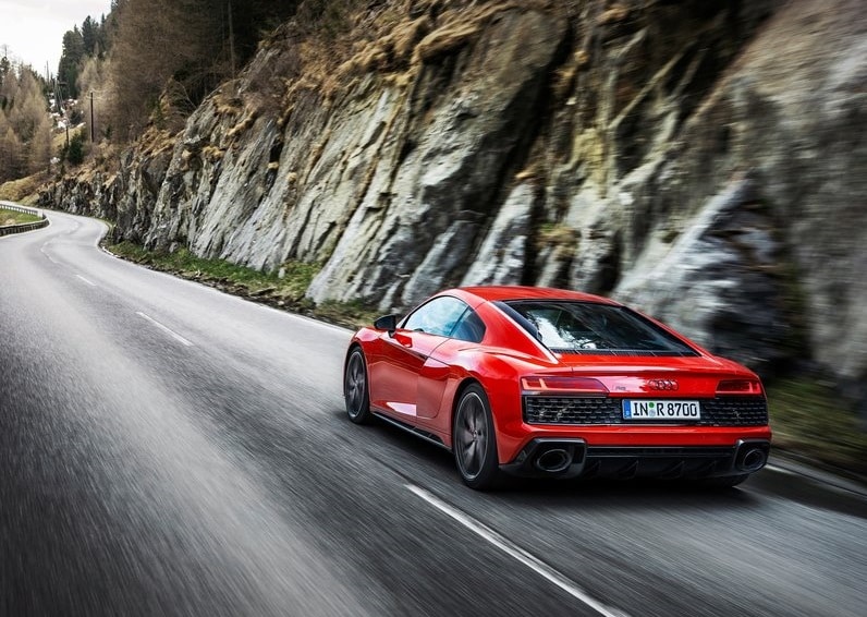 Audi R8 V10 performance RWD dış tasarım
