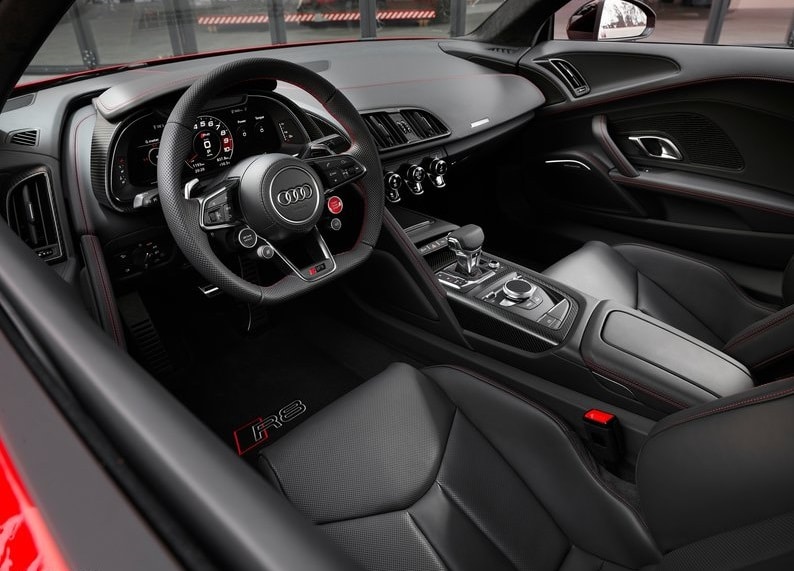 Audi R8 performance RWD dış görünüm