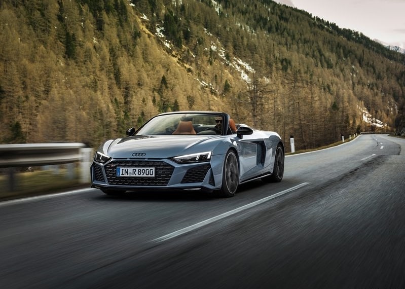 Audi R8 V10 performance RWD Spyder dış görünümü