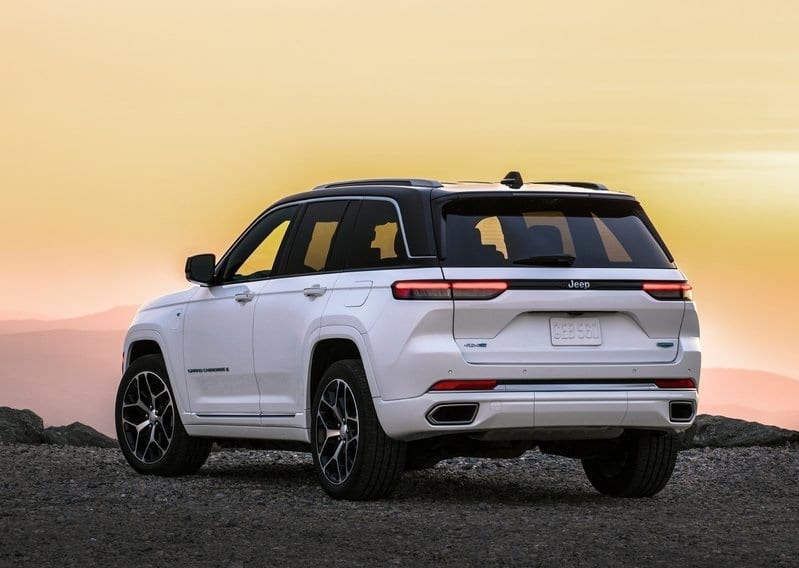 Jeep Grand Cherokee arşiv görseli 2
