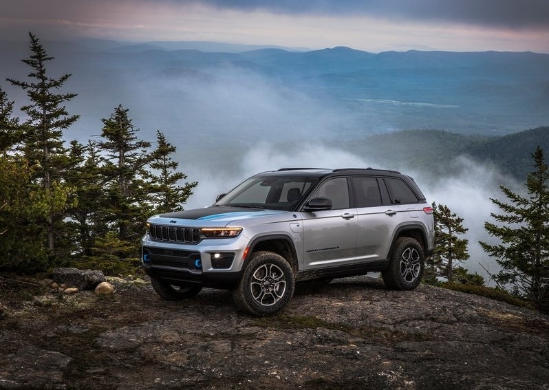 Jeep Grand Cherokee arşiv görseli 8