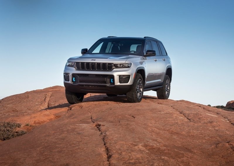Jeep Grand Cherokee arşiv görseli 9