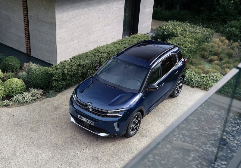 Citroen C5 Aircross üst açıdan dış görünümü