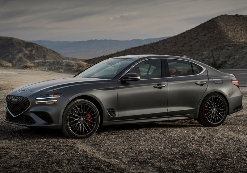 Genesis G70 arşiv görseli 5