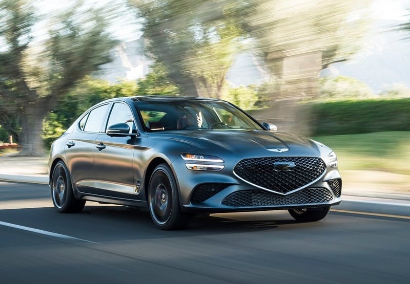 Genesis G70 arşiv görseli 6