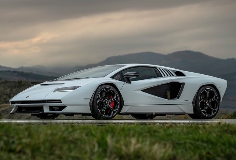 Lamborghini Countach LPI 800-4 galeri görseli 14