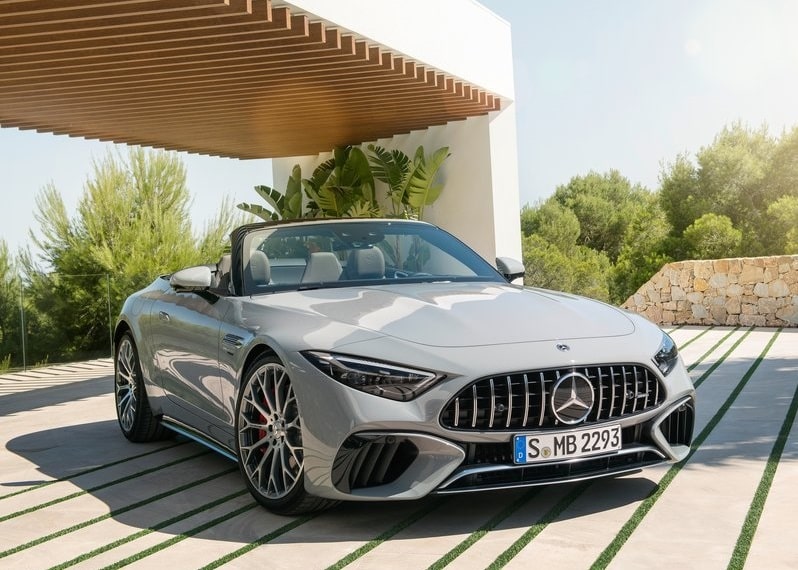 Mercedes-AMG SL roadster arşiv görseli 2