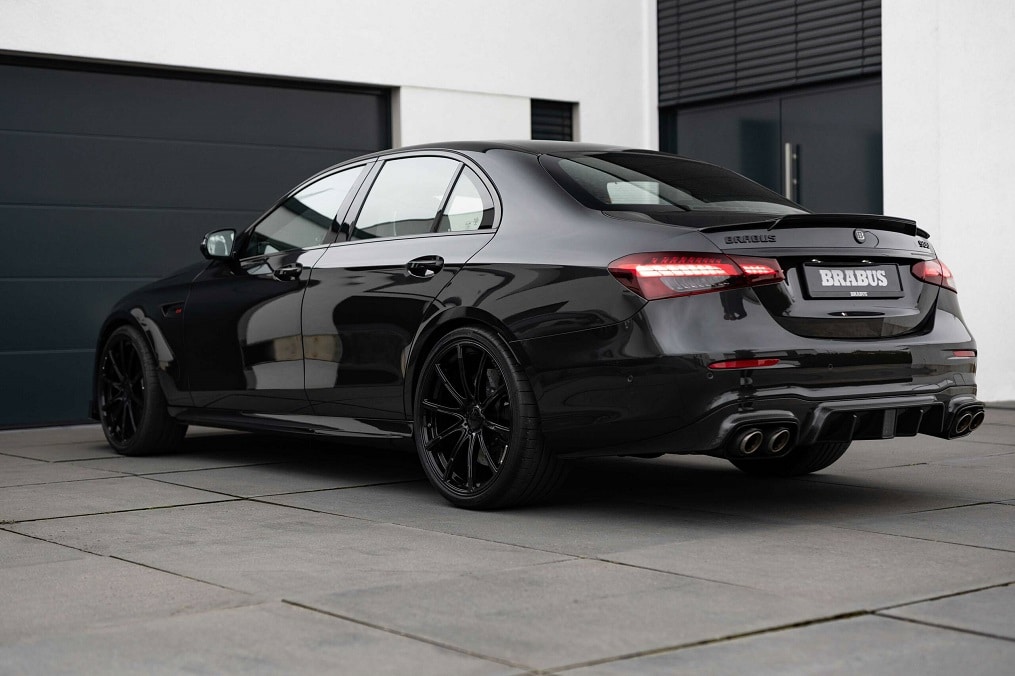BRABUS 900 dövme jant detayları