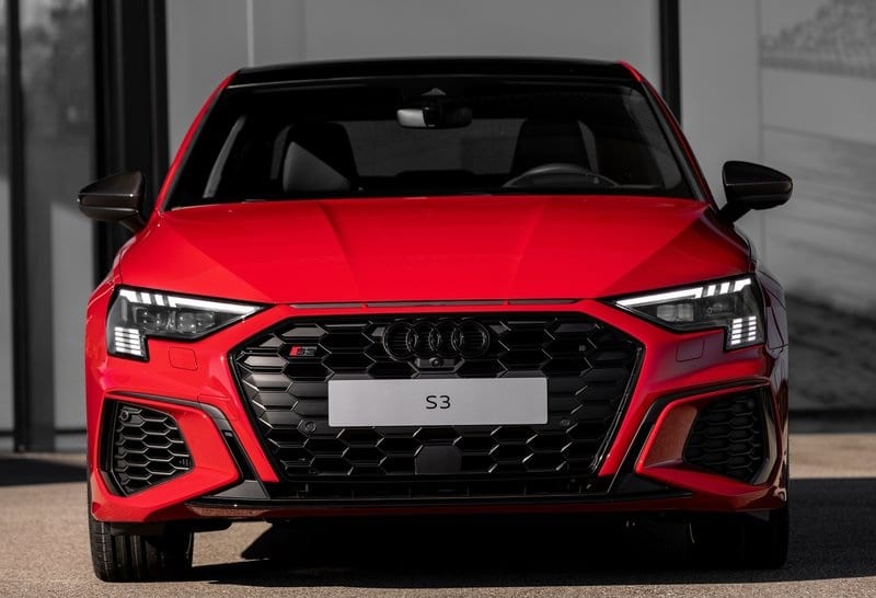 2022 Audi S3 Sedan ön görünüm