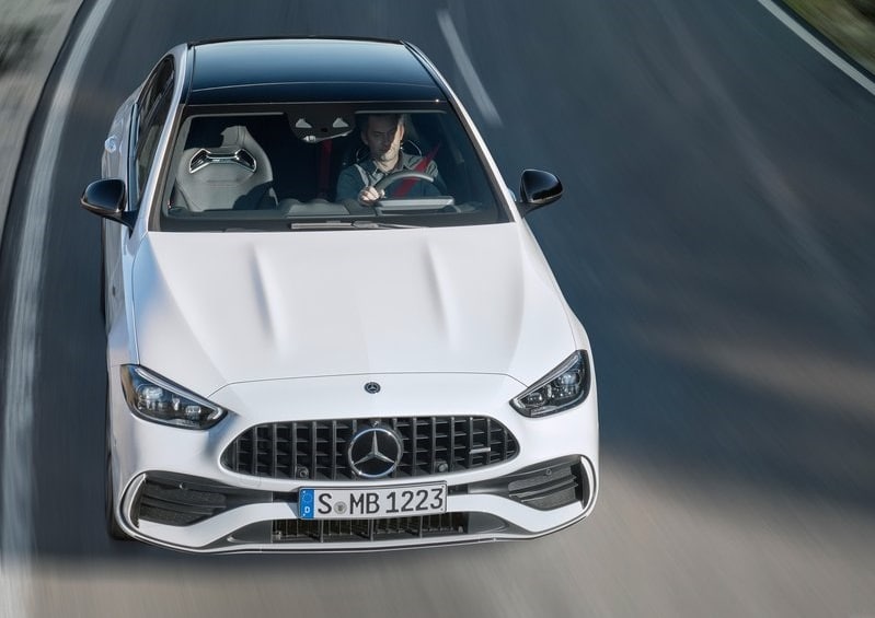 Mercedes-AMG C 43 sedan tanıtım görseli 8