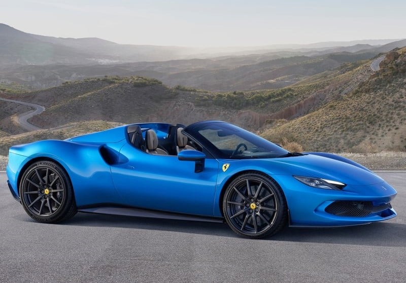 Ferrari 296 GTS teknik özellikleri