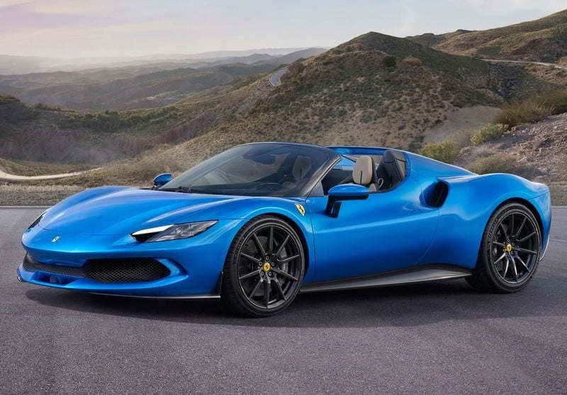 Ferrari 296 Gts otomobil arşiv görseli