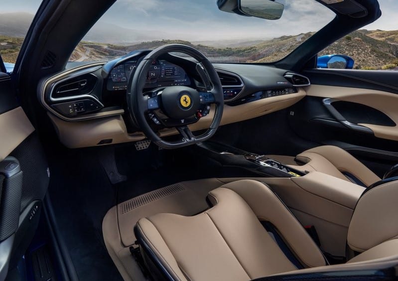 Ferrari 296 GTS arşiv görseli