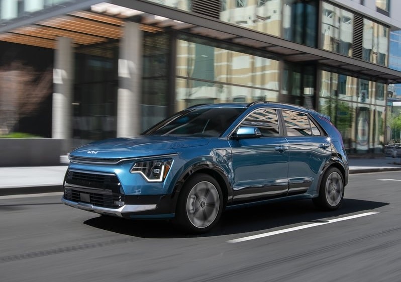 2026 Eylül Kia Niro fiyat listesi, özellikle elektrikli SUV satın almak isteyen tüketicilerin araştırdığı modeller arasında öne çıkıyor.