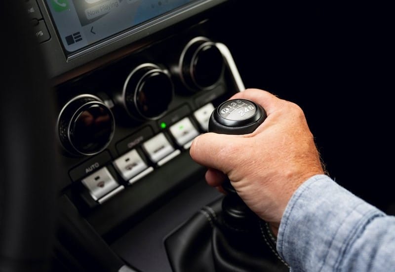 Toyota GR86 vites kolu