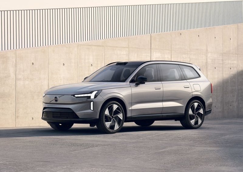 2024 Volvo Ex90 otomobil arşiv görseli