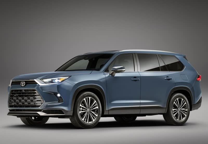 2024 Toyota Grand Highlander otomobil arşiv görseli