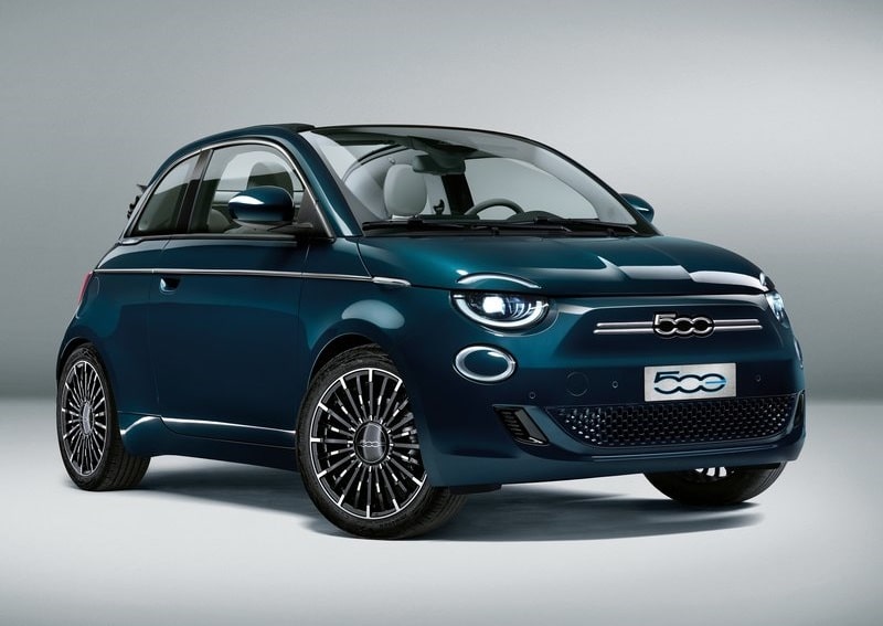 2023 Fiat 500e Nisan Fiyat Listesi otomobil arşiv görseli