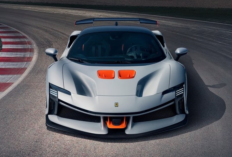 2024 Ferrari Sf90 Xx Stradale otomobil arşiv görseli
