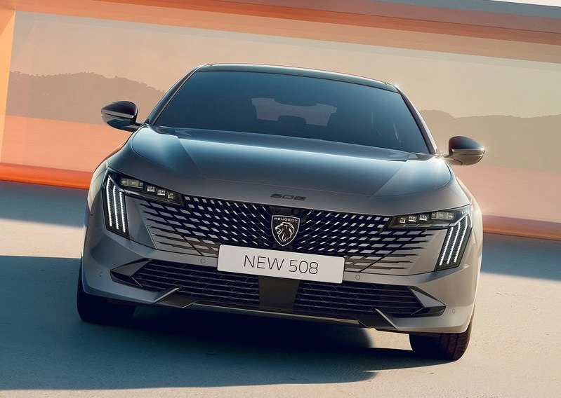 2023 Peugeot 508 Eylül Fiyat Listesi için yenilenen Peugeot 508 ön tasarımı