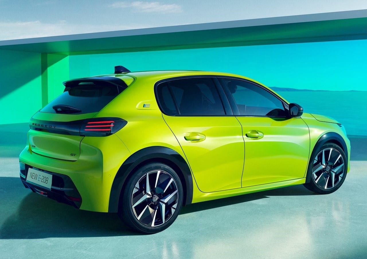 2026 Eylül Peugeot E-208 Fiyat