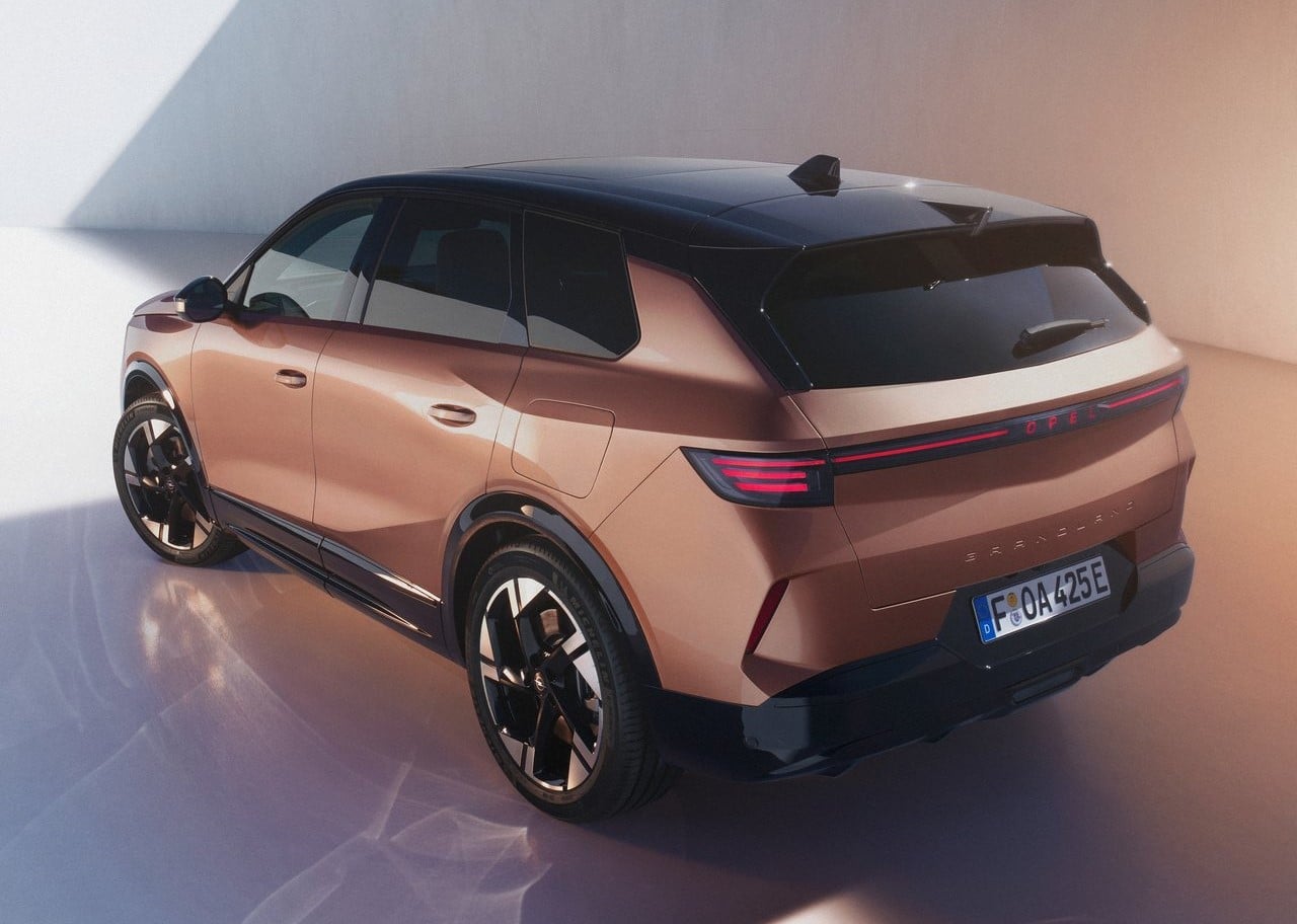2026 Opel Grandland Fiyat Listesi otomobil arşiv görseli