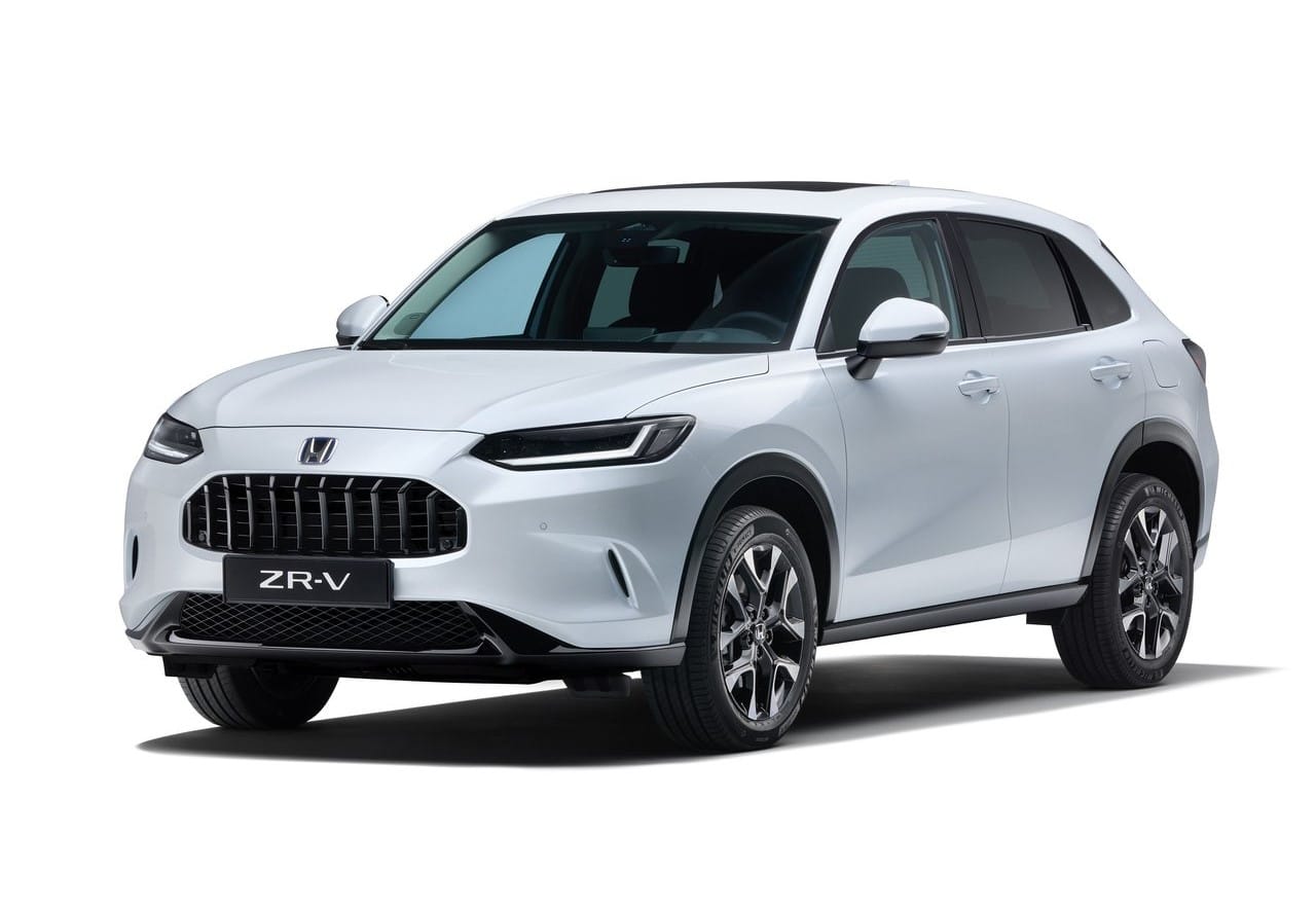 2025 Şubat Honda ZR-V Fiyat Listesi beyaz ZR-V dış görünümü