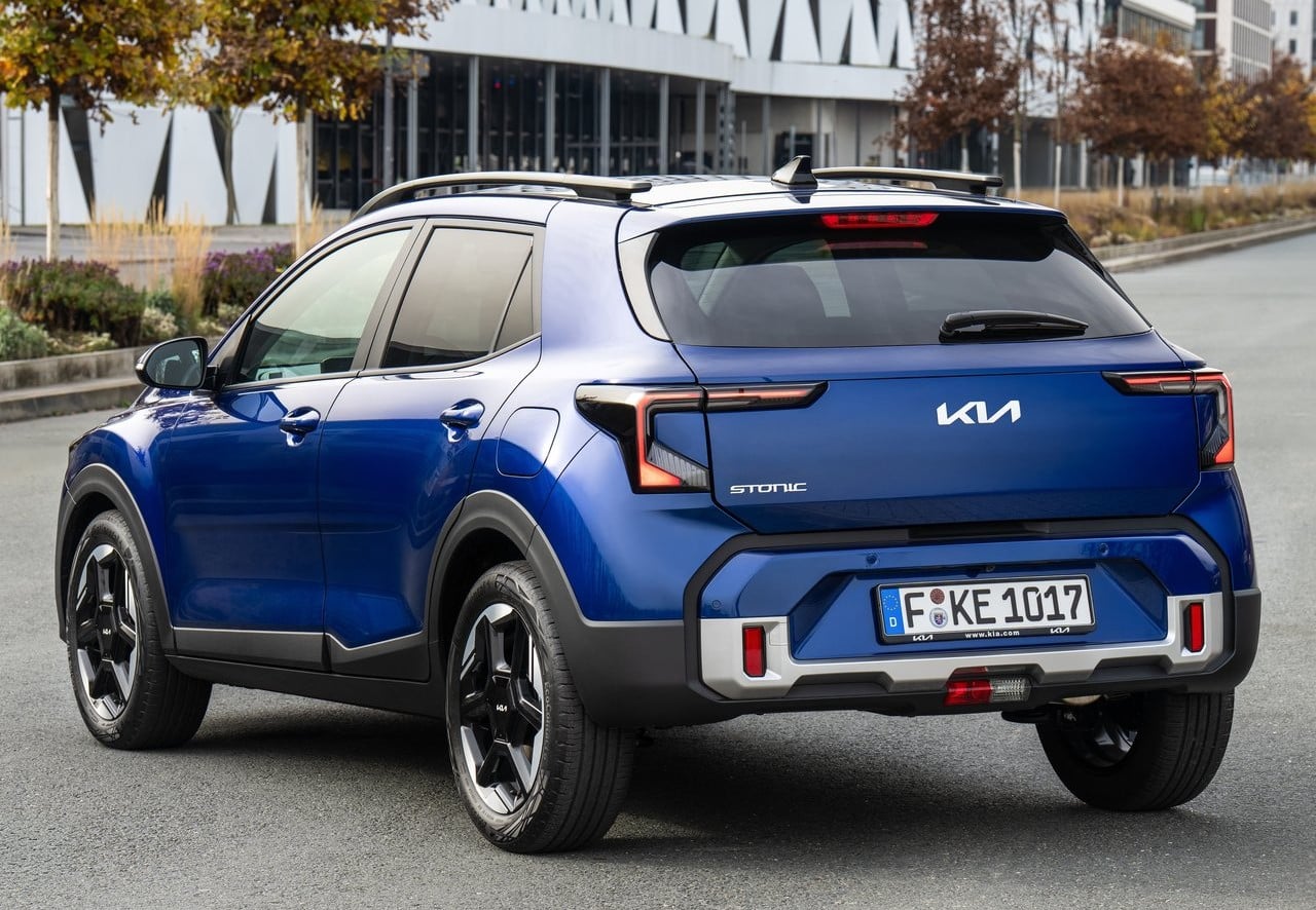 2026 Eylül Kia Stonic fiyat listesi, B-SUV segmentinde otomobil satın almak isteyenlerin araştırdığı modeller arasında yer alıyor.